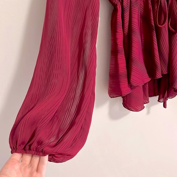 Red Lace Babydoll Lantern Sleeve Embroidered Blouse NWT Small - Picture 3 of 10